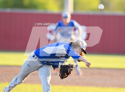 Thumbnail 3 in Connally @ Lorena photogallery.