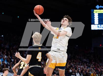 Thumbnail 2 in St. Ignatius vs. Centerville (OHSAA Division I Final) photogallery.
