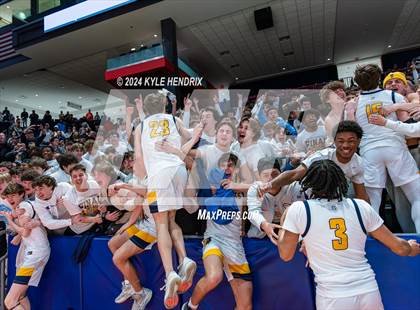 Thumbnail 3 in St. Ignatius vs. Centerville (OHSAA Division I Final) photogallery.