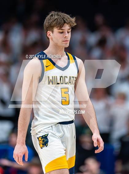 Thumbnail 2 in St. Ignatius vs. Centerville (OHSAA Division I Final) photogallery.