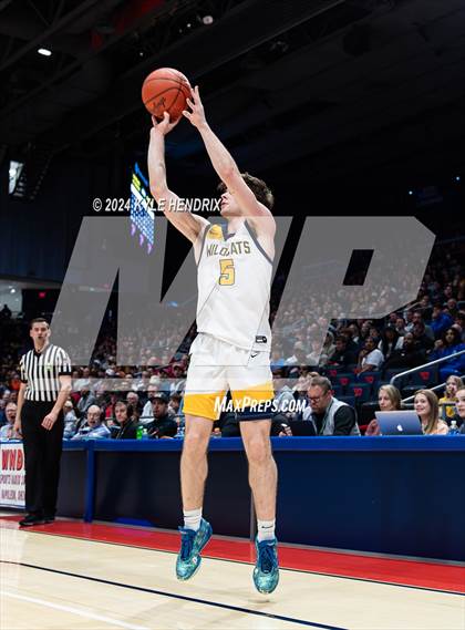 Thumbnail 2 in St. Ignatius vs. Centerville (OHSAA Division I Final) photogallery.