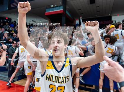 Thumbnail 3 in St. Ignatius vs. Centerville (OHSAA Division I Final) photogallery.