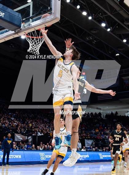 Thumbnail 1 in St. Ignatius vs. Centerville (OHSAA Division I Final) photogallery.