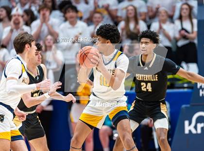 Thumbnail 2 in St. Ignatius vs. Centerville (OHSAA Division I Final) photogallery.