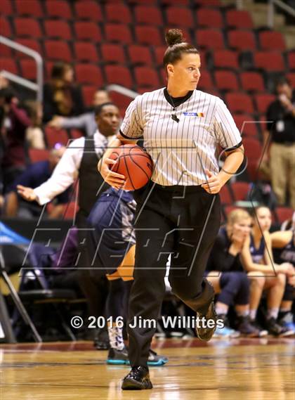 Thumbnail 2 in Seton Catholic vs. Cactus Shadows (AIA D2 Final) photogallery.