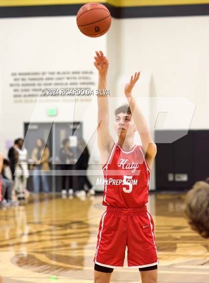 Thumbnail 1 in Jordan vs Katy photogallery.