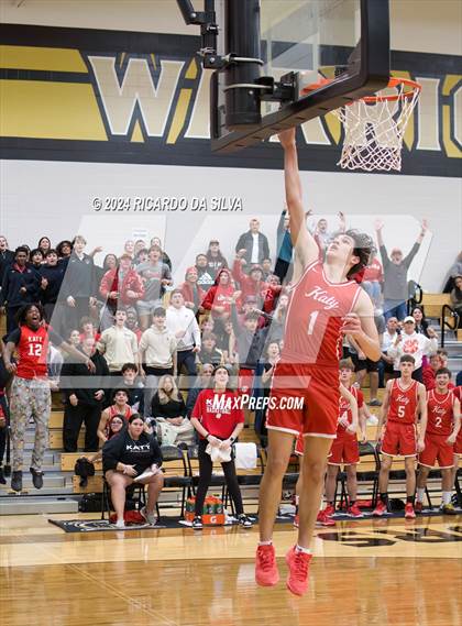 Thumbnail 3 in Jordan vs Katy photogallery.