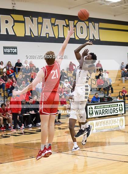 Thumbnail 3 in Jordan vs Katy photogallery.