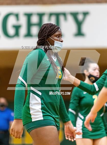 Thumbnail 2 in Seventy-First vs Pine Forest (Trojan Invitational Tournament) photogallery.