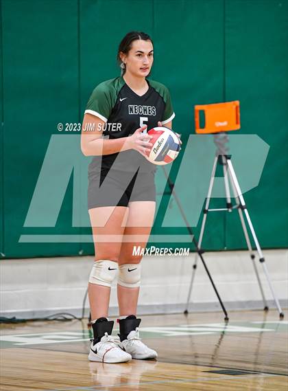 Thumbnail 3 in McMullen County vs Neches (UIL 1A Region IV Semifinal) photogallery.