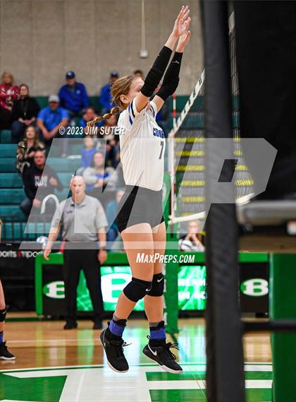 Thumbnail 1 in McMullen County vs Neches (UIL 1A Region IV Semifinal) photogallery.