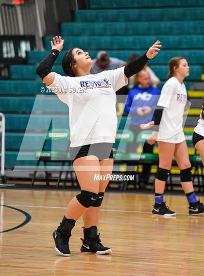 Thumbnail 1 in McMullen County vs Neches (UIL 1A Region IV Semifinal) photogallery.