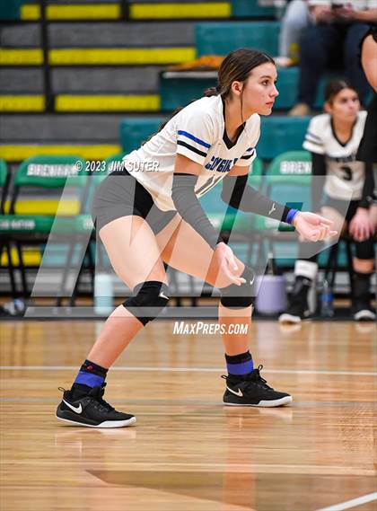 Thumbnail 2 in McMullen County vs Neches (UIL 1A Region IV Semifinal) photogallery.