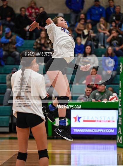 Thumbnail 3 in McMullen County vs Neches (UIL 1A Region IV Semifinal) photogallery.