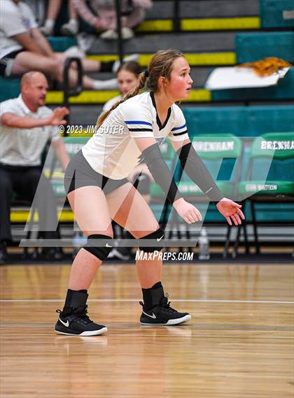 Thumbnail 1 in McMullen County vs Neches (UIL 1A Region IV Semifinal) photogallery.