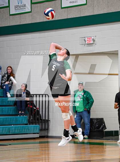 Thumbnail 3 in McMullen County vs Neches (UIL 1A Region IV Semifinal) photogallery.