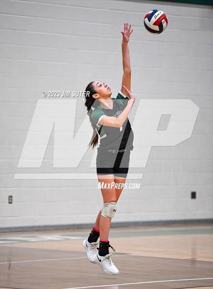 Thumbnail 3 in McMullen County vs Neches (UIL 1A Region IV Semifinal) photogallery.