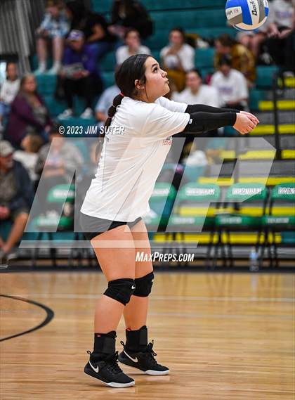 Thumbnail 2 in McMullen County vs Neches (UIL 1A Region IV Semifinal) photogallery.
