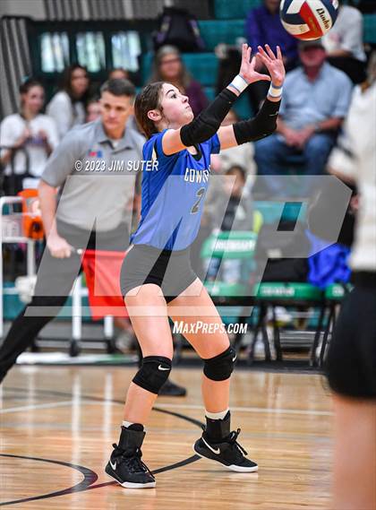 Thumbnail 1 in McMullen County vs Neches (UIL 1A Region IV Semifinal) photogallery.