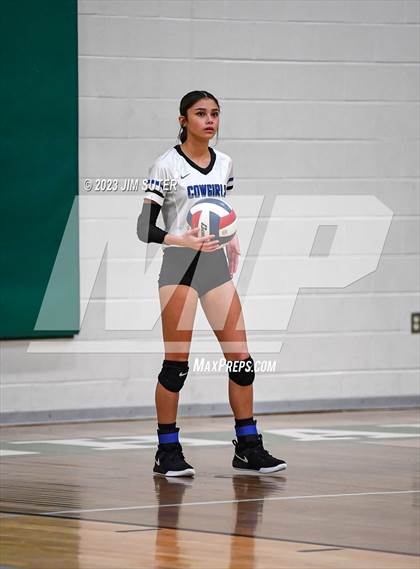 Thumbnail 2 in McMullen County vs Neches (UIL 1A Region IV Semifinal) photogallery.