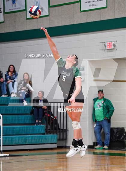 Thumbnail 1 in McMullen County vs Neches (UIL 1A Region IV Semifinal) photogallery.