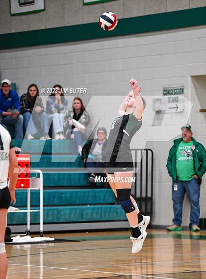 Thumbnail 2 in McMullen County vs Neches (UIL 1A Region IV Semifinal) photogallery.
