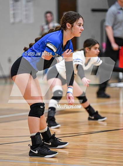 Thumbnail 2 in McMullen County vs Neches (UIL 1A Region IV Semifinal) photogallery.