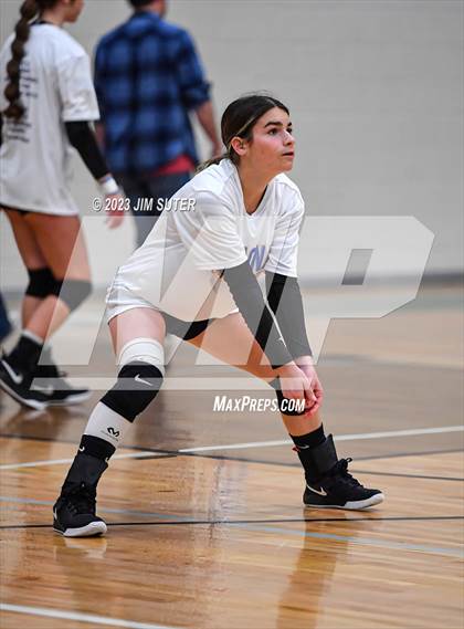 Thumbnail 2 in McMullen County vs Neches (UIL 1A Region IV Semifinal) photogallery.