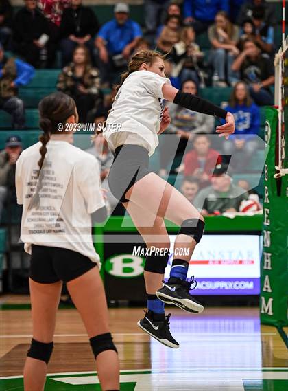 Thumbnail 1 in McMullen County vs Neches (UIL 1A Region IV Semifinal) photogallery.