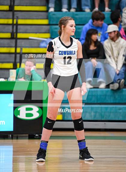 Thumbnail 2 in McMullen County vs Neches (UIL 1A Region IV Semifinal) photogallery.