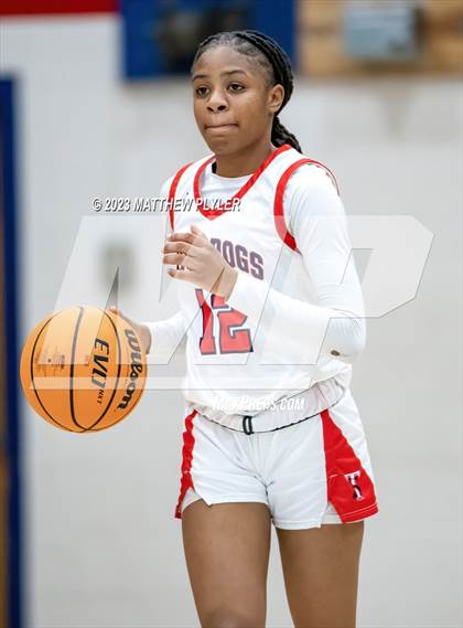 Thumbnail 2 in Eastern Alamance vs Terry Sanford (NCHSAA 3A First Round) photogallery.