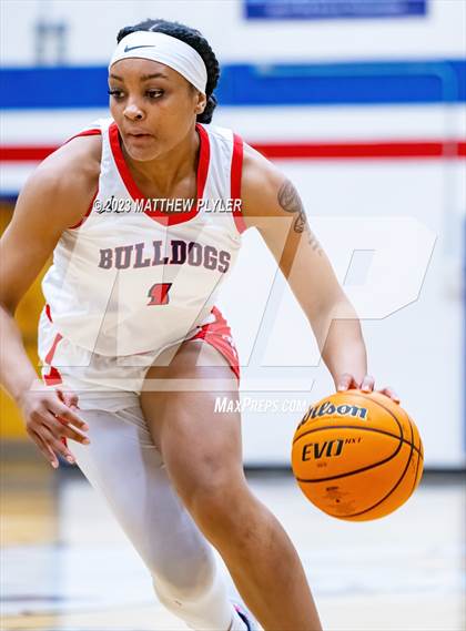 Thumbnail 3 in Eastern Alamance vs Terry Sanford (NCHSAA 3A First Round) photogallery.