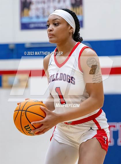 Thumbnail 3 in Eastern Alamance vs Terry Sanford (NCHSAA 3A First Round) photogallery.