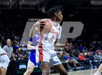 Thumbnail 2 in St. Xavier @ Lakota West ( OHSAA D1 Regional Semi Final ) photogallery.