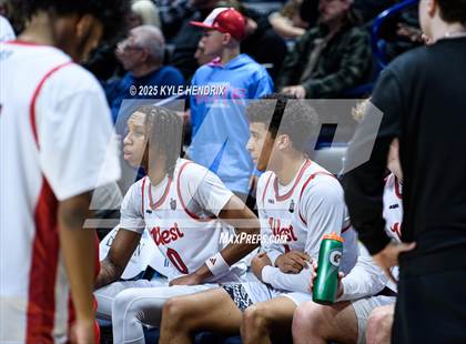 Thumbnail 1 in St. Xavier @ Lakota West ( OHSAA D1 Regional Semi Final ) photogallery.