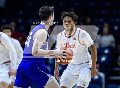 Thumbnail 2 in St. Xavier @ Lakota West ( OHSAA D1 Regional Semi Final ) photogallery.