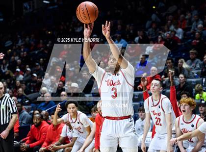 Thumbnail 2 in St. Xavier @ Lakota West ( OHSAA D1 Regional Semi Final ) photogallery.