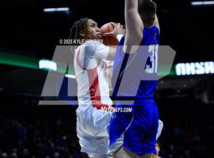 Thumbnail 3 in St. Xavier @ Lakota West ( OHSAA D1 Regional Semi Final ) photogallery.