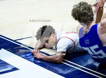 Thumbnail 2 in St. Xavier @ Lakota West ( OHSAA D1 Regional Semi Final ) photogallery.