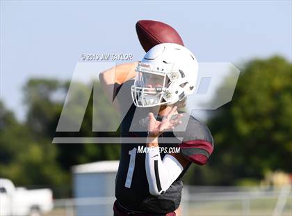 Thumbnail 3 in Callisburg @ Millsap photogallery.