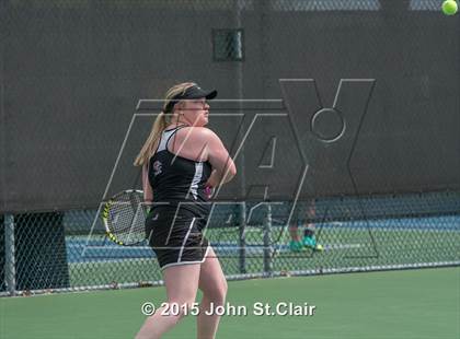 Thumbnail 1 in TSSAA District 8 Championships (Day 2) photogallery.