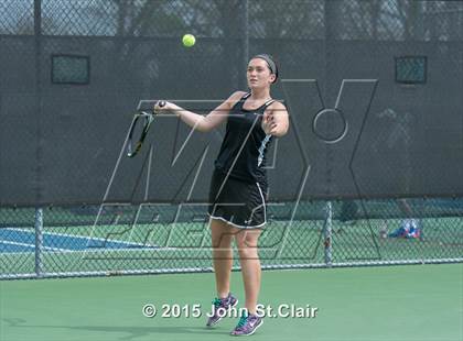 Thumbnail 1 in TSSAA District 8 Championships (Day 2) photogallery.