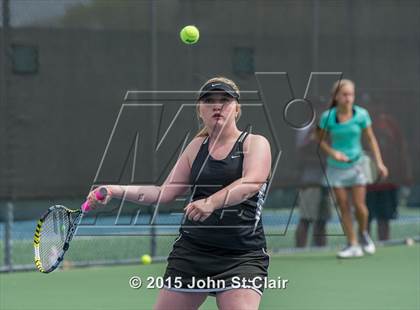 Thumbnail 1 in TSSAA District 8 Championships (Day 2) photogallery.