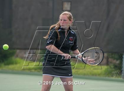 Thumbnail 2 in TSSAA District 8 Championships (Day 2) photogallery.