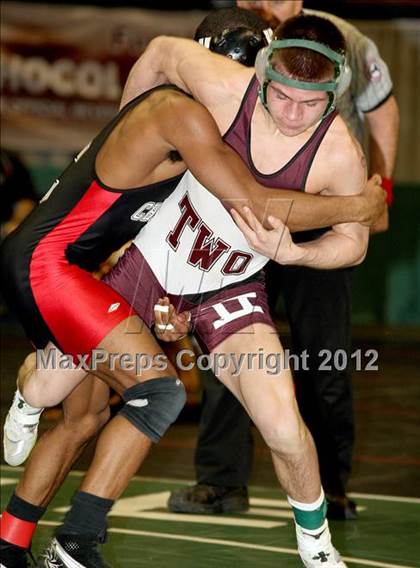 Thumbnail 2 in NYSPHSAA D1 Championships (Semifinals) photogallery.