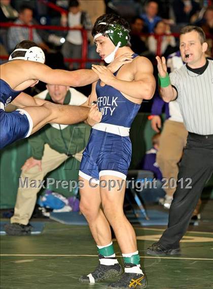 Thumbnail 1 in NYSPHSAA D1 Championships (Semifinals) photogallery.