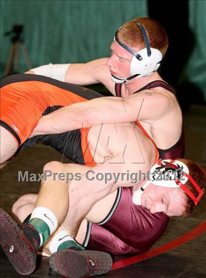 Thumbnail 3 in NYSPHSAA D1 Championships (Semifinals) photogallery.