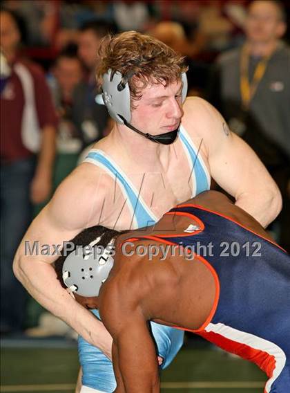 Thumbnail 2 in NYSPHSAA D1 Championships (Semifinals) photogallery.