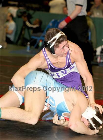 Thumbnail 2 in NYSPHSAA D1 Championships (Semifinals) photogallery.