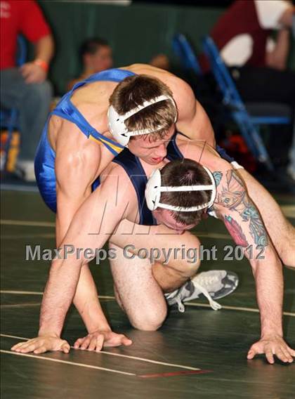 Thumbnail 1 in NYSPHSAA D1 Championships (Semifinals) photogallery.